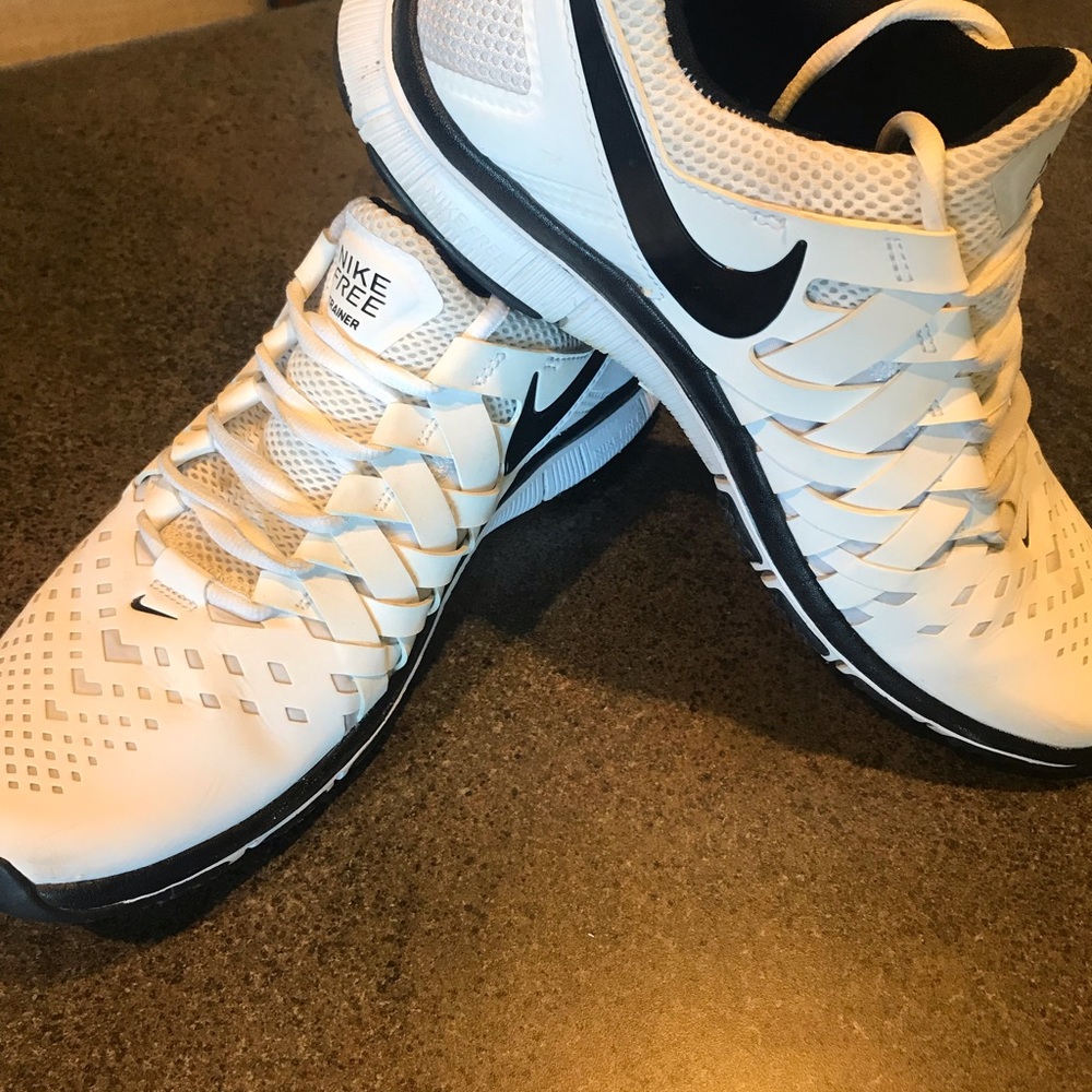 Nike free trainers